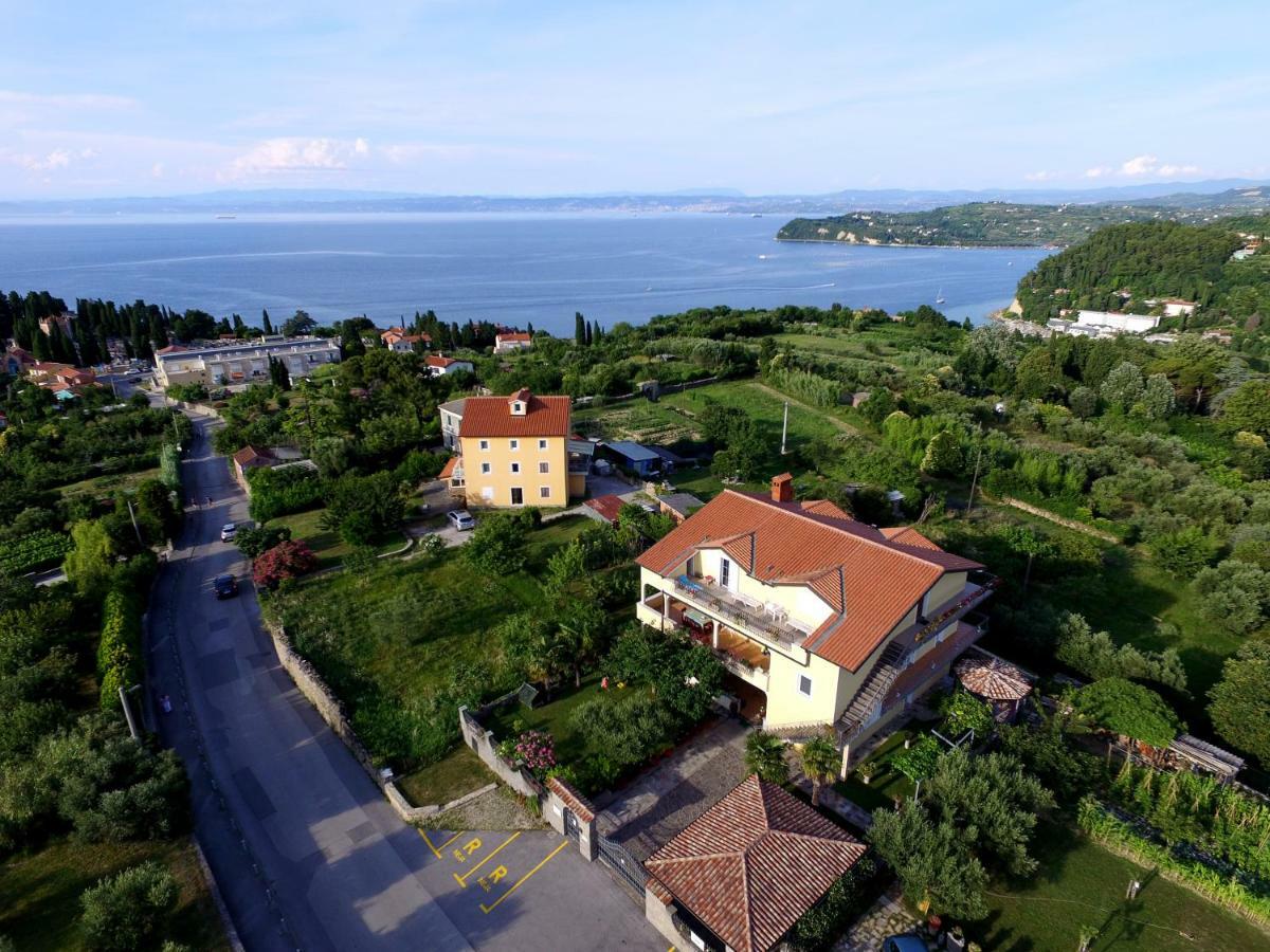 Apartments Neja Piran Extérieur photo